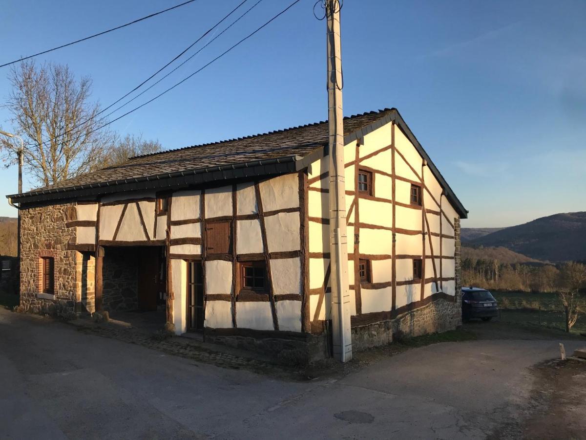 Villa La Source De Chession Stoumont Exterior foto